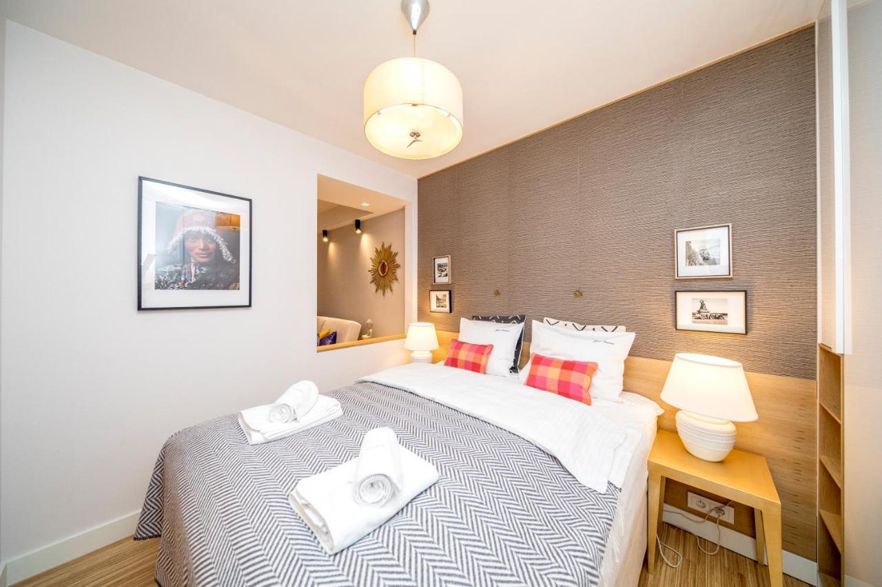 Golden Apartment With Air Condition By Your Freedom Βαρσοβία Εξωτερικό φωτογραφία
